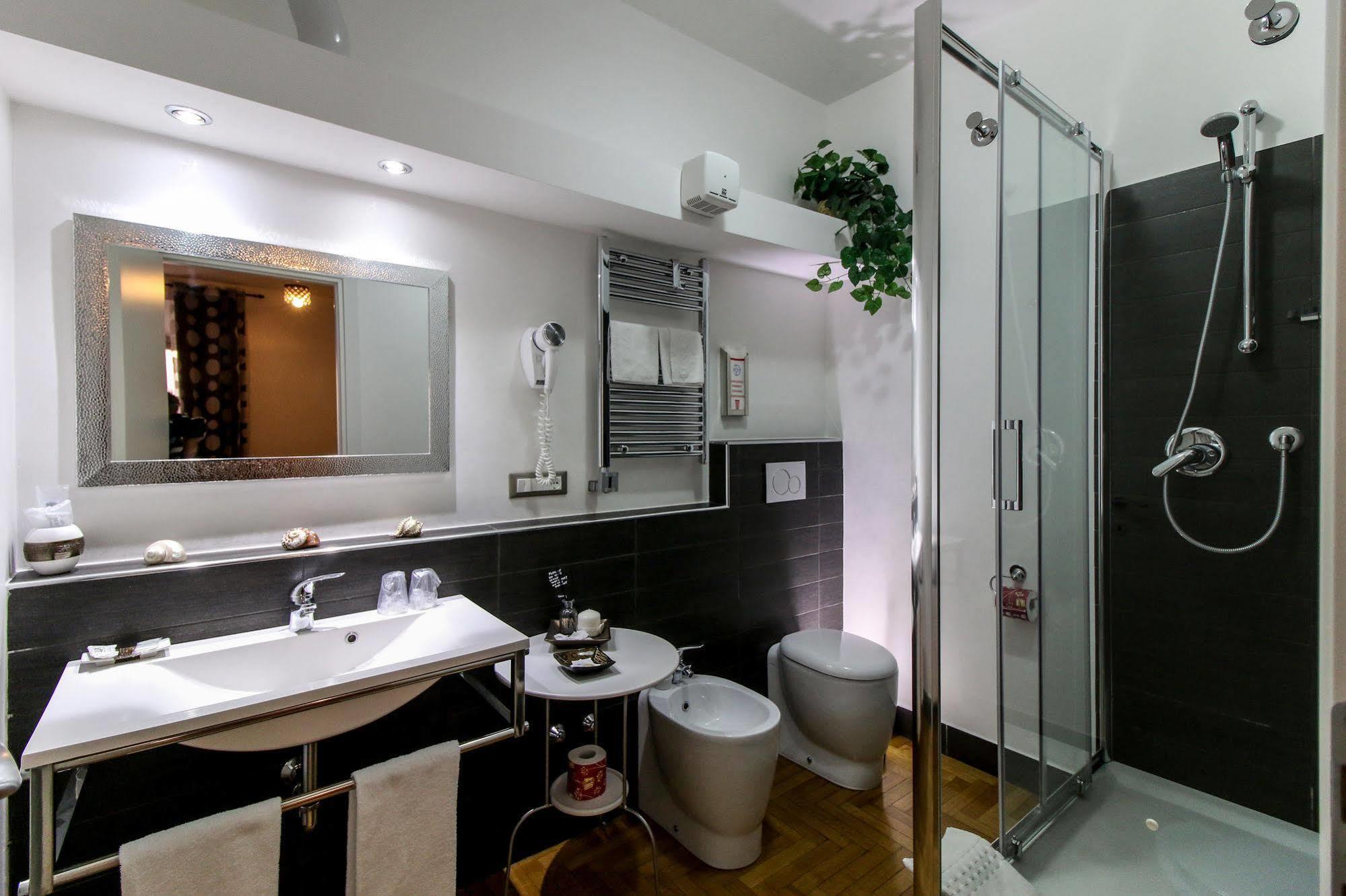 Caroline Rooms روما المظهر الخارجي الصورة