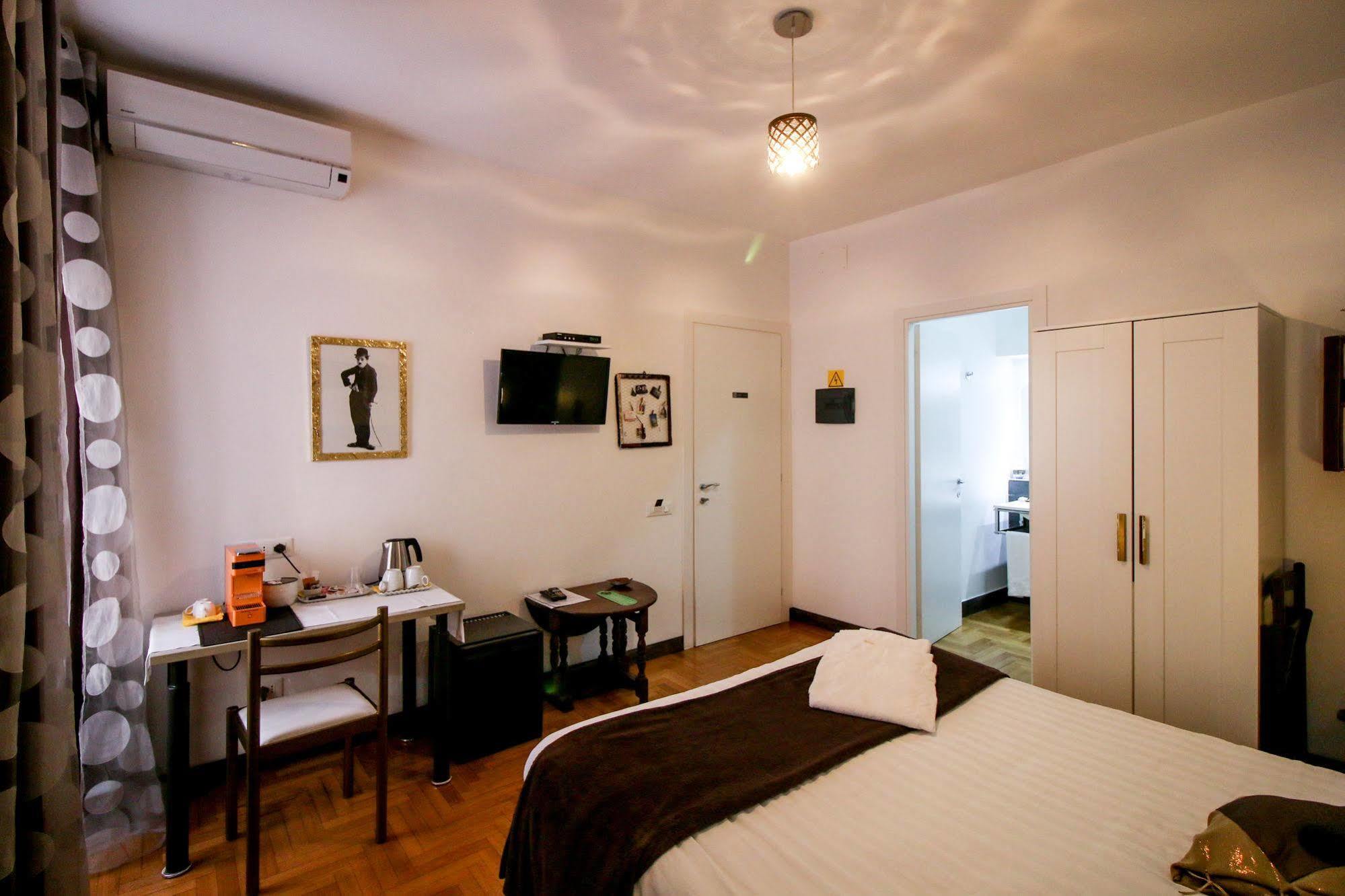 Caroline Rooms روما المظهر الخارجي الصورة